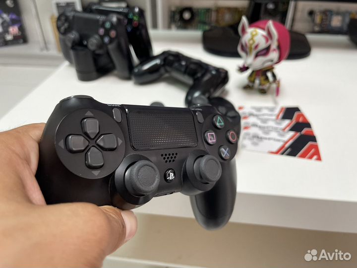 Геймпад Dualshock 4 v2 оригинал(б/у)