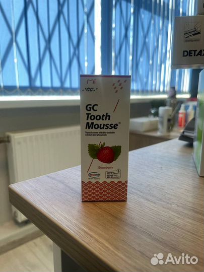 Зубной гель GC Tooth mousse, клубника