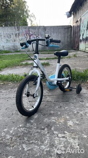 Детский четырехколесный велосипед 14 B‘twin