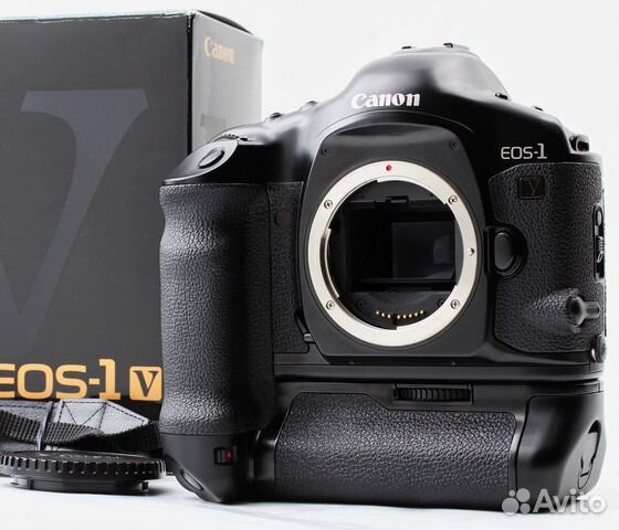 Canon EOS-1V HS 35mm SLR Film Camera Body (box)