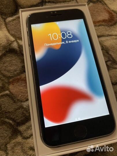 iPhone 6S, 32 ГБ