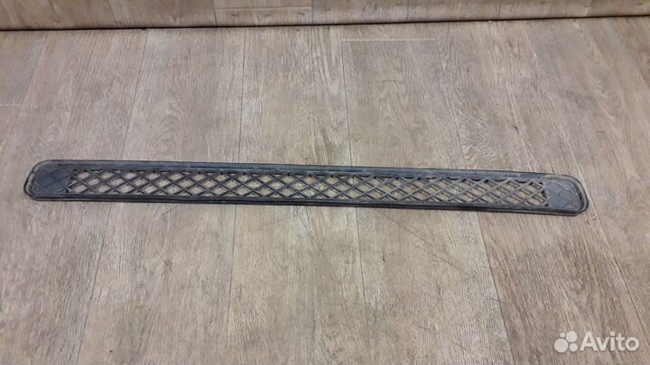 Решетка переднего бампера Toyota RAV4 30 2007