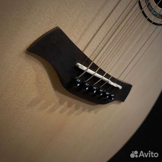 Электроакустическая гитара baton rouge X11LS/FE