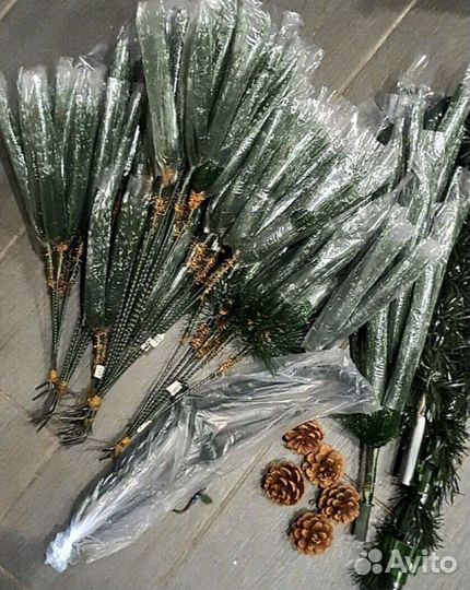 Елка искусственная