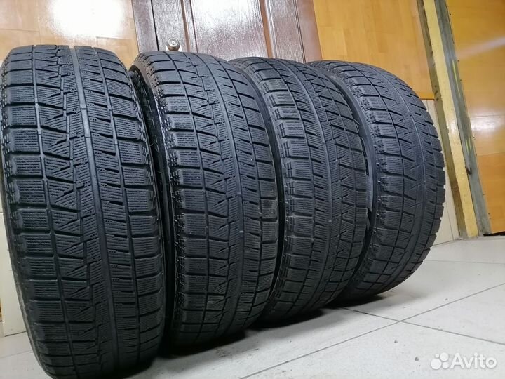 Bridgestone Blizzak Revo GZ 205/65 R16