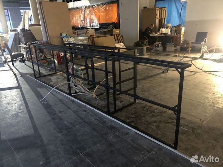 Барная стойка Остров с антресольной полкой