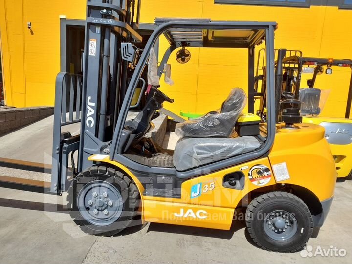 Вилочный погрузчик JAC CPCD35, 2023