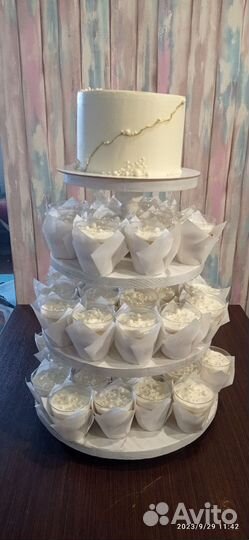 Аренда подставок для свадебного торта, трайфлов