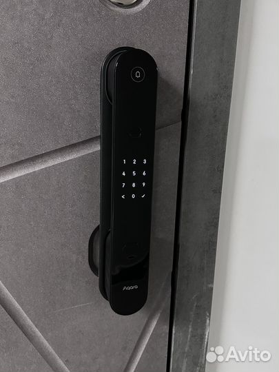 Установка умных дверных замков