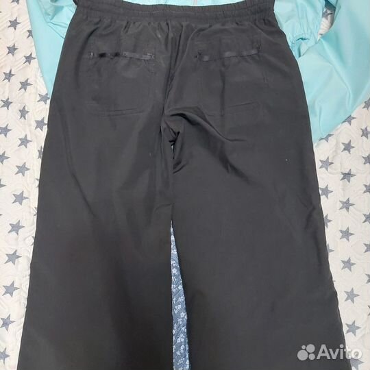 Спортивный костюм женский