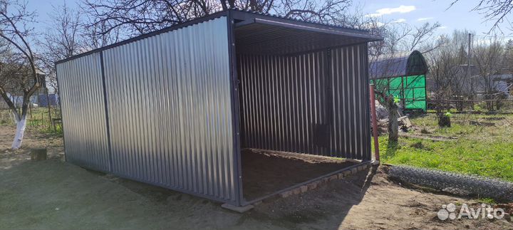 Гараж Хозблок из волнового профиля