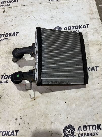 Радиатор печки Nissan Primera P11
