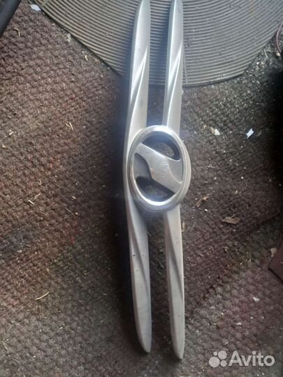 Решетка радиатора