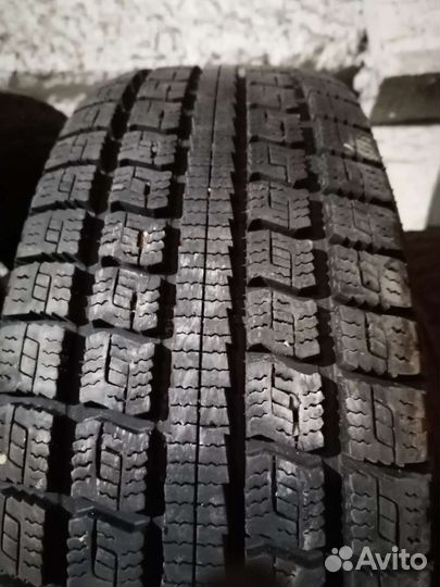 Presa PI01 205/60 R16
