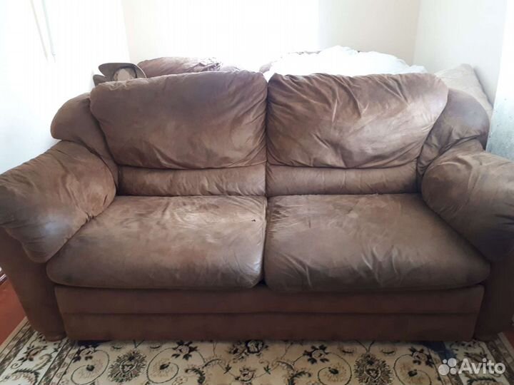 Диван с креслами б/у