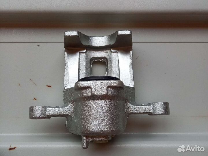 Суппорт тормозной задний Хёндэ Соната, Матрикс, хг