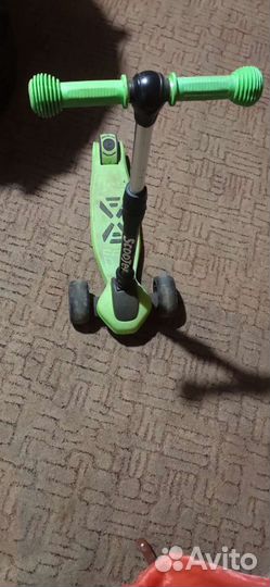 Самокат трехколесный со светящимися колёсами