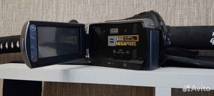 Видеокамера sony handycam dcr-sr65