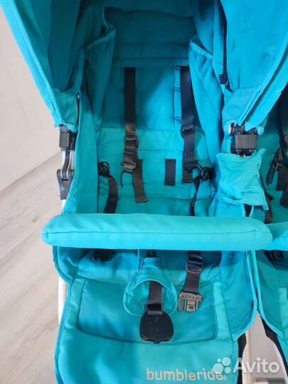 Коляска для двойни bumbleride