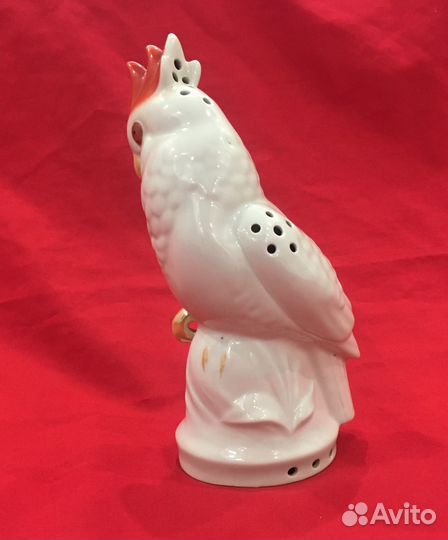 Статуэтка фарфоровая. Попугай. СССР