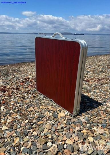 Стол и 4 стула