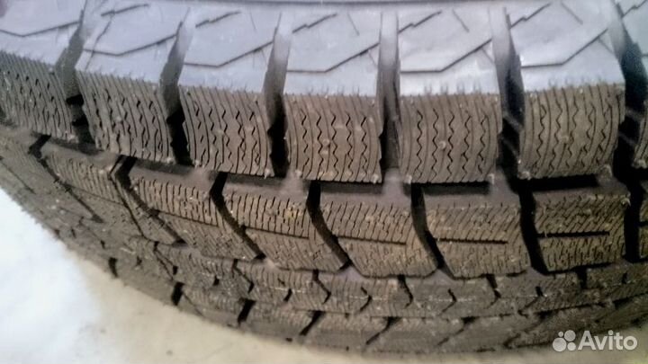 Dunlop Winter Maxx SJ8 255/65 R17 110R