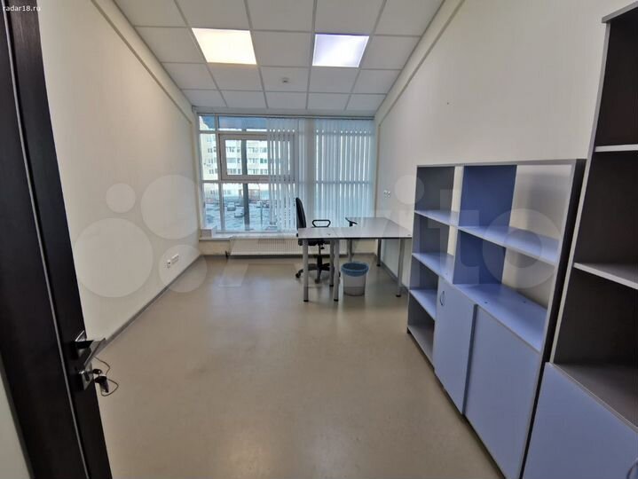 Сдам под офис 15 м²