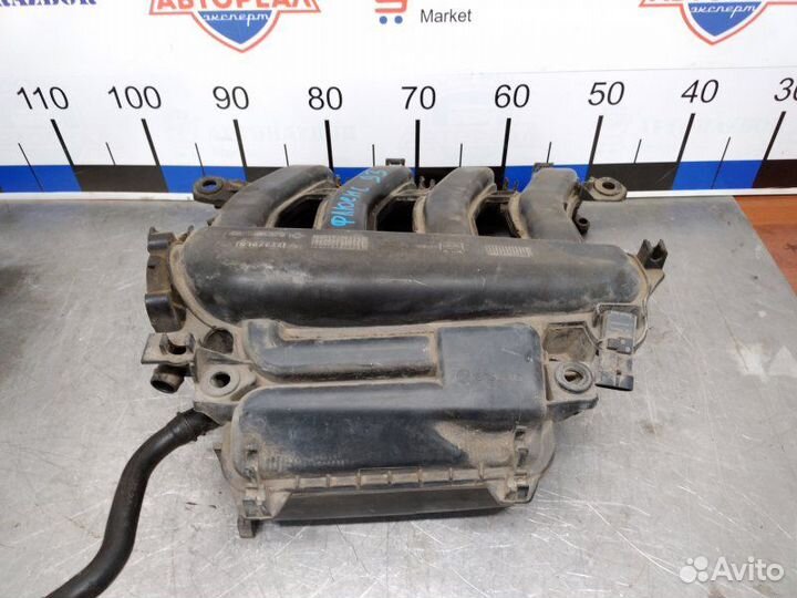 Коллектор впускной Renault Fluence K4M 2010