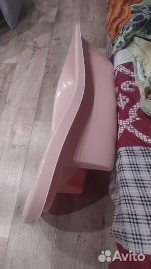 Ванночка для купания с горкой