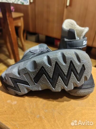 Ботинки демисезонные размер 26 и 27