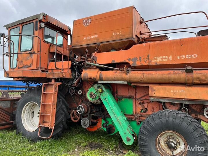 Комбайн Ростсельмаш Дон 1500, 1987