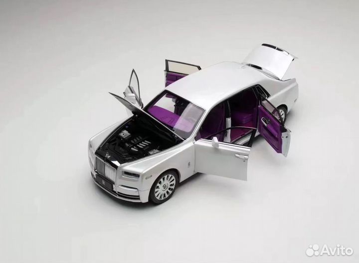 Rolls-Royce Phantom 1:18