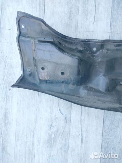 Щит моторный накладка Volkswagen Polo, V 2013