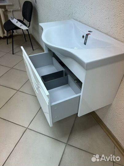 Тумба с раковиной подвесная