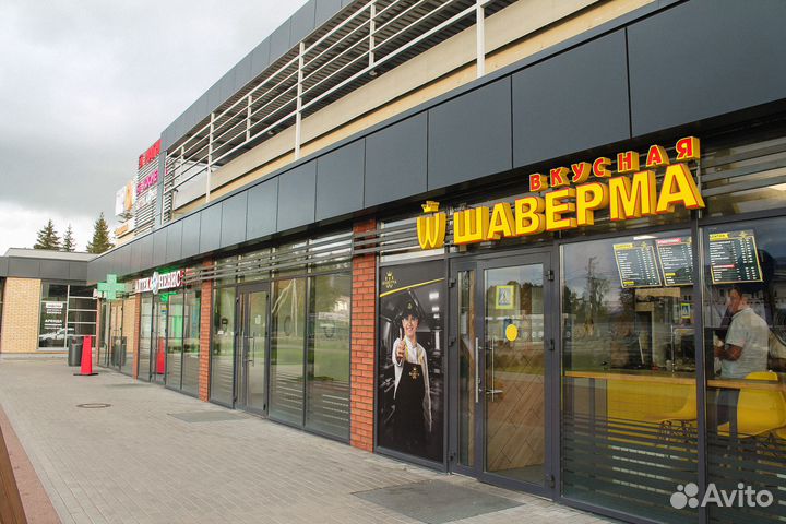 Повар в кафе