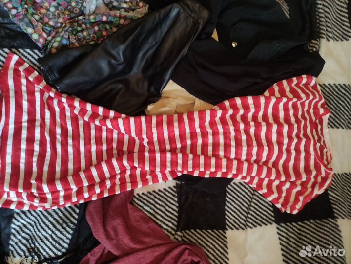 Большой пакет женской одежды