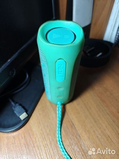 Колонка JBL Flip 4