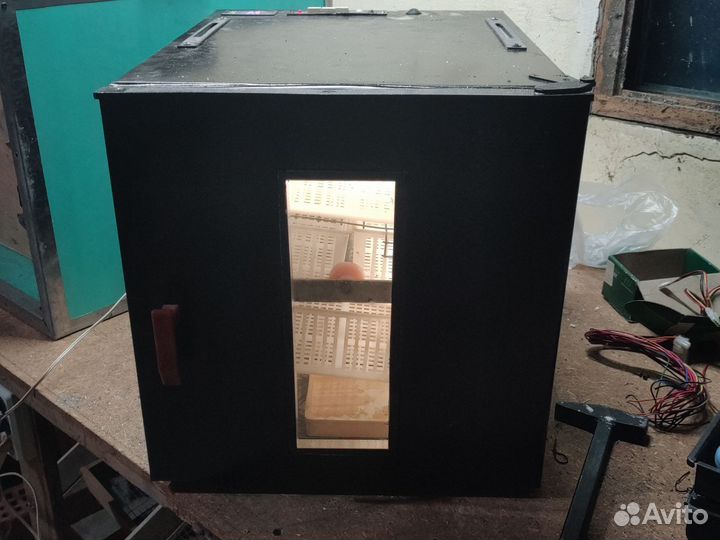 Инкубатор петушок