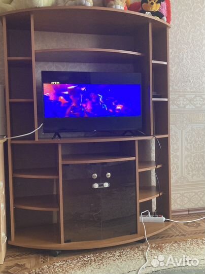 Полка под тв