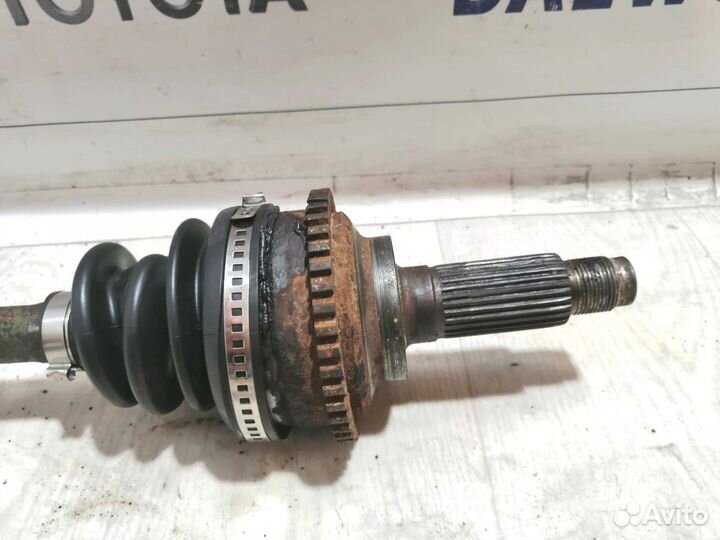 Привод передний левый Kia Spectra S5D S6D