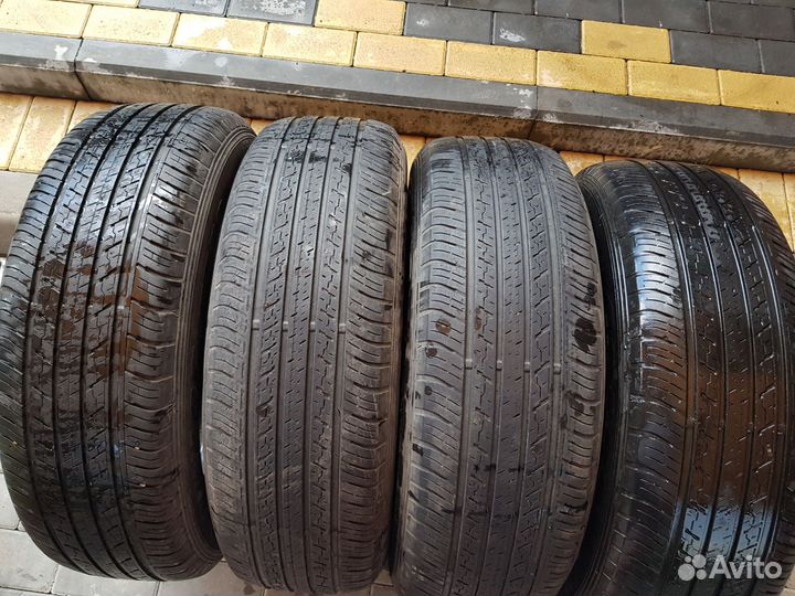 Dunlop Grandtrek ST30 225/65 R17