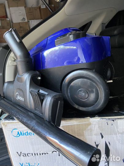 Пылесос Midea