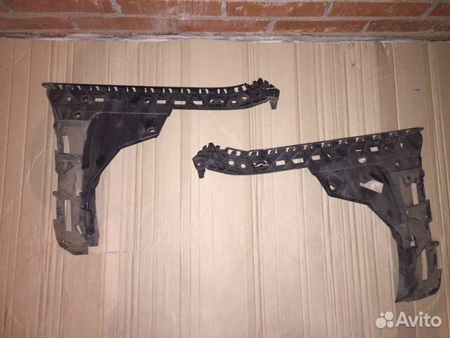 Боковая направляющая левая/правая Mercedes w213