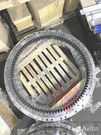 Поворотный круг Hyundai R330LC-9 81Q9-01020