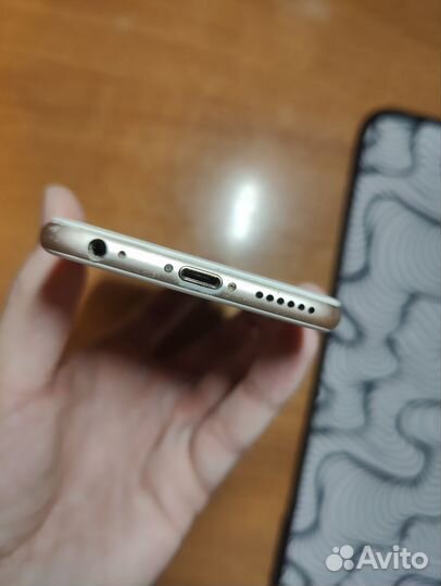iPhone 6, 64 ГБ