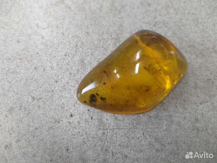 Инклюзы янтарь