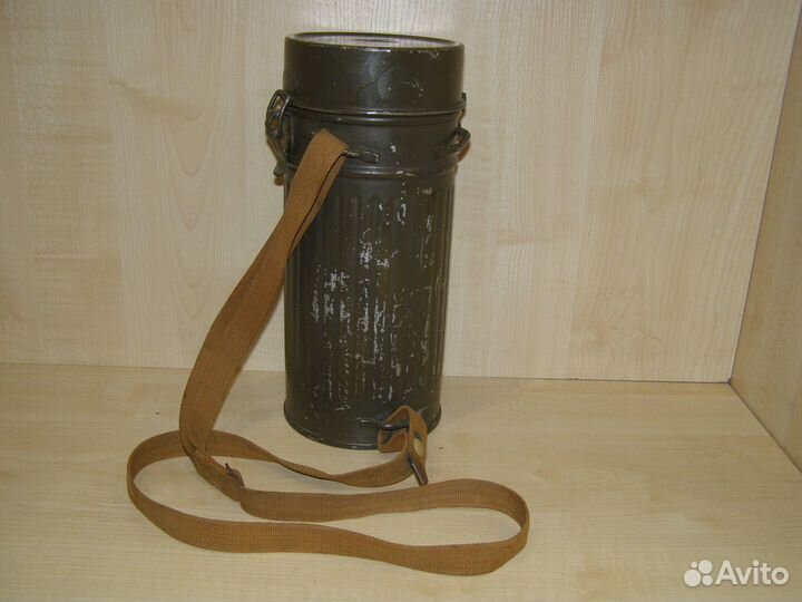 Противогаз армии гдр в баке производителя 