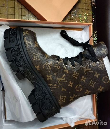 Ботинки Louis Vuitton