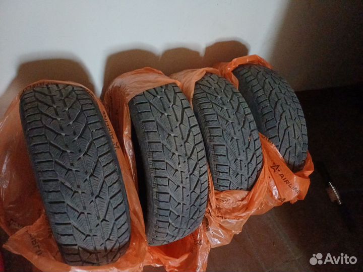 Tigar Winter 185/60 R15 88T