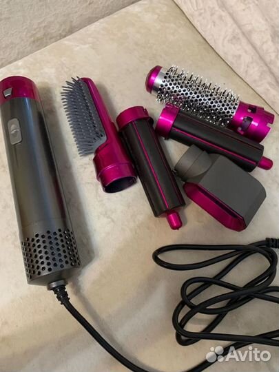 Фен щетка dyson